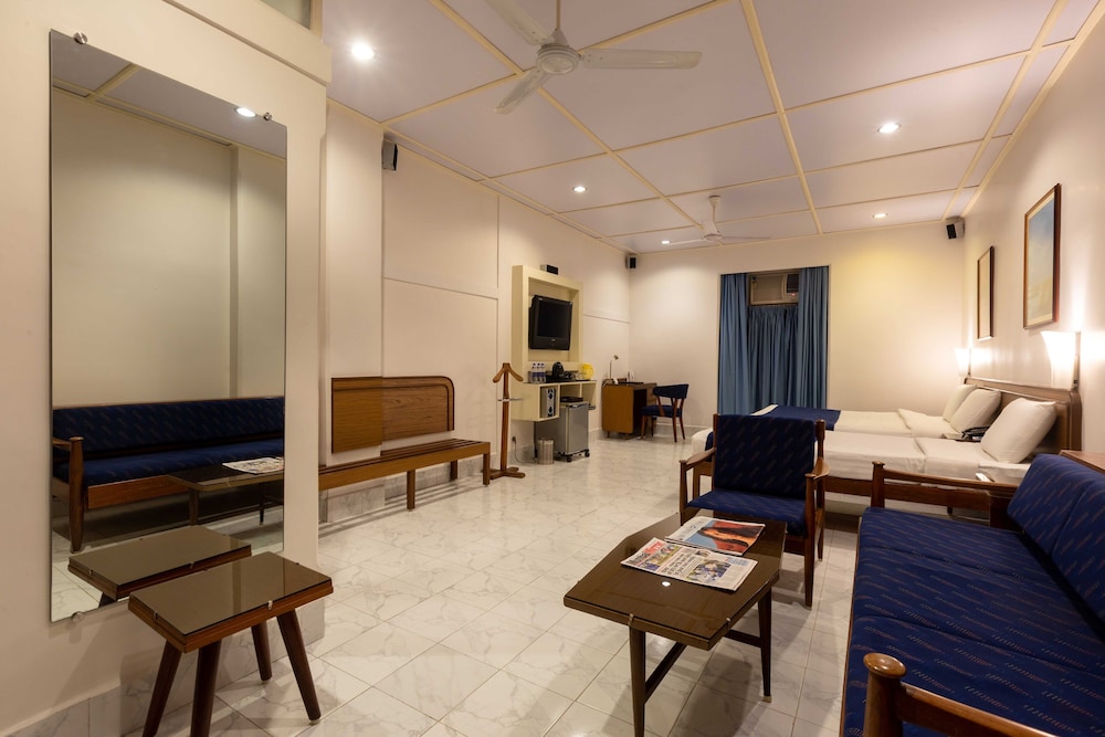 Family Suites - Photo 4