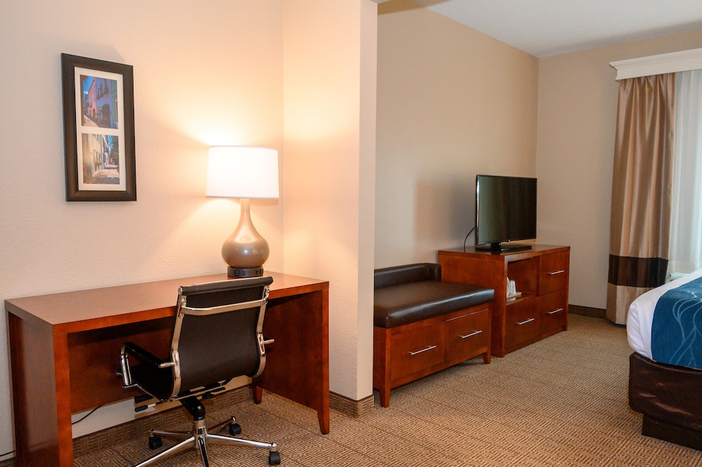 Suite, Non Smoking - Photo 2