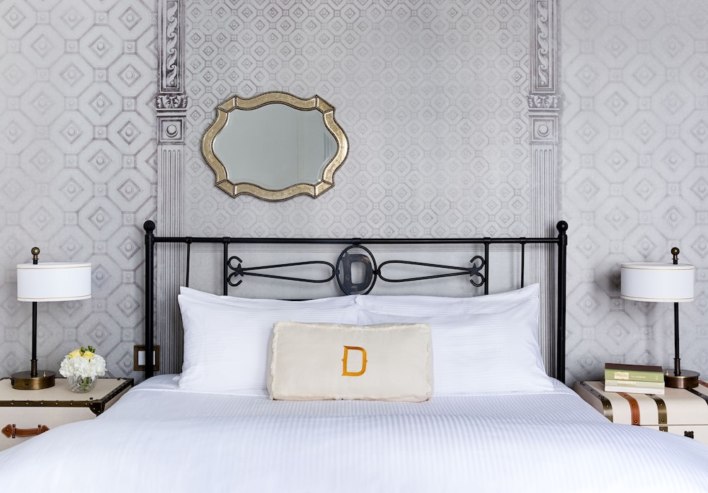 Room, 1 King Bed - Photo 14