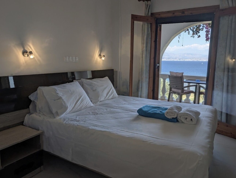 Superior Studio, Sea View