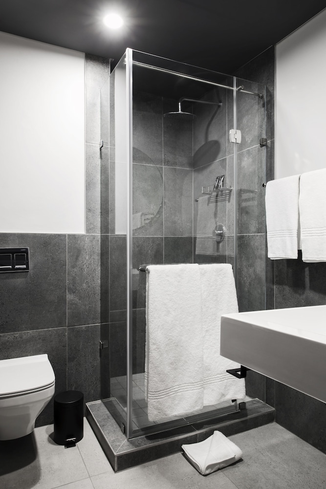 Standard Room - Photo 8