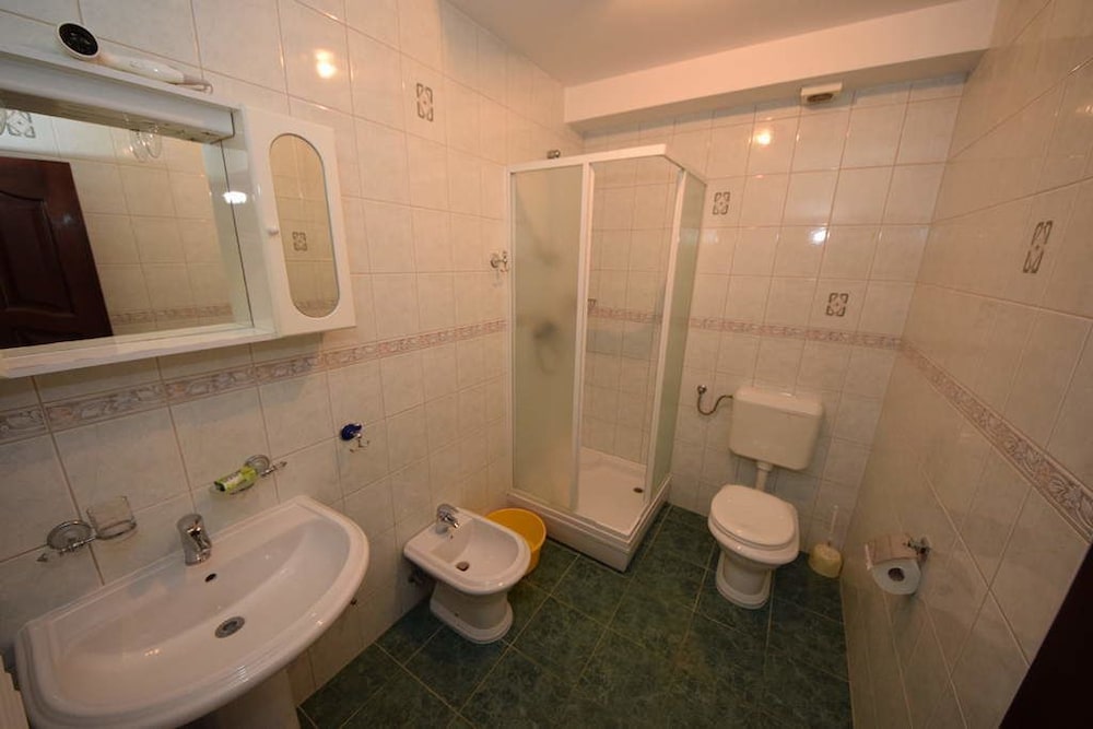 Exclusive Apartment, 2 Bedrooms (Ground Floor) photo 3