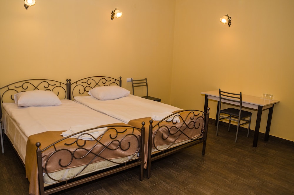 Standard Twin Room photo 1