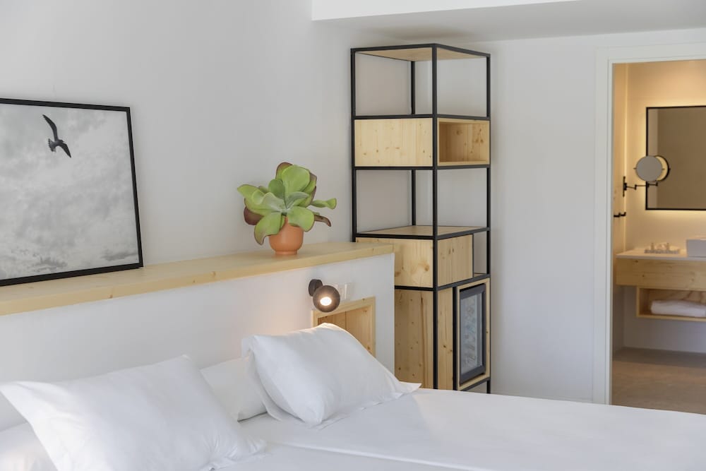 Double Room, Balcony, Partial Sea View