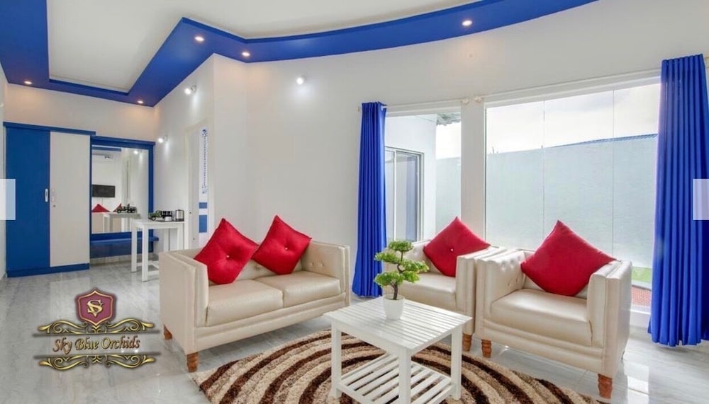 Studio Suite with Private
