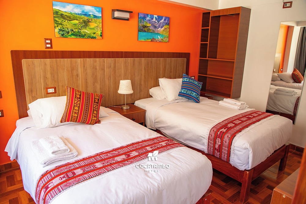 Standard Twin Room, Private Bathroom