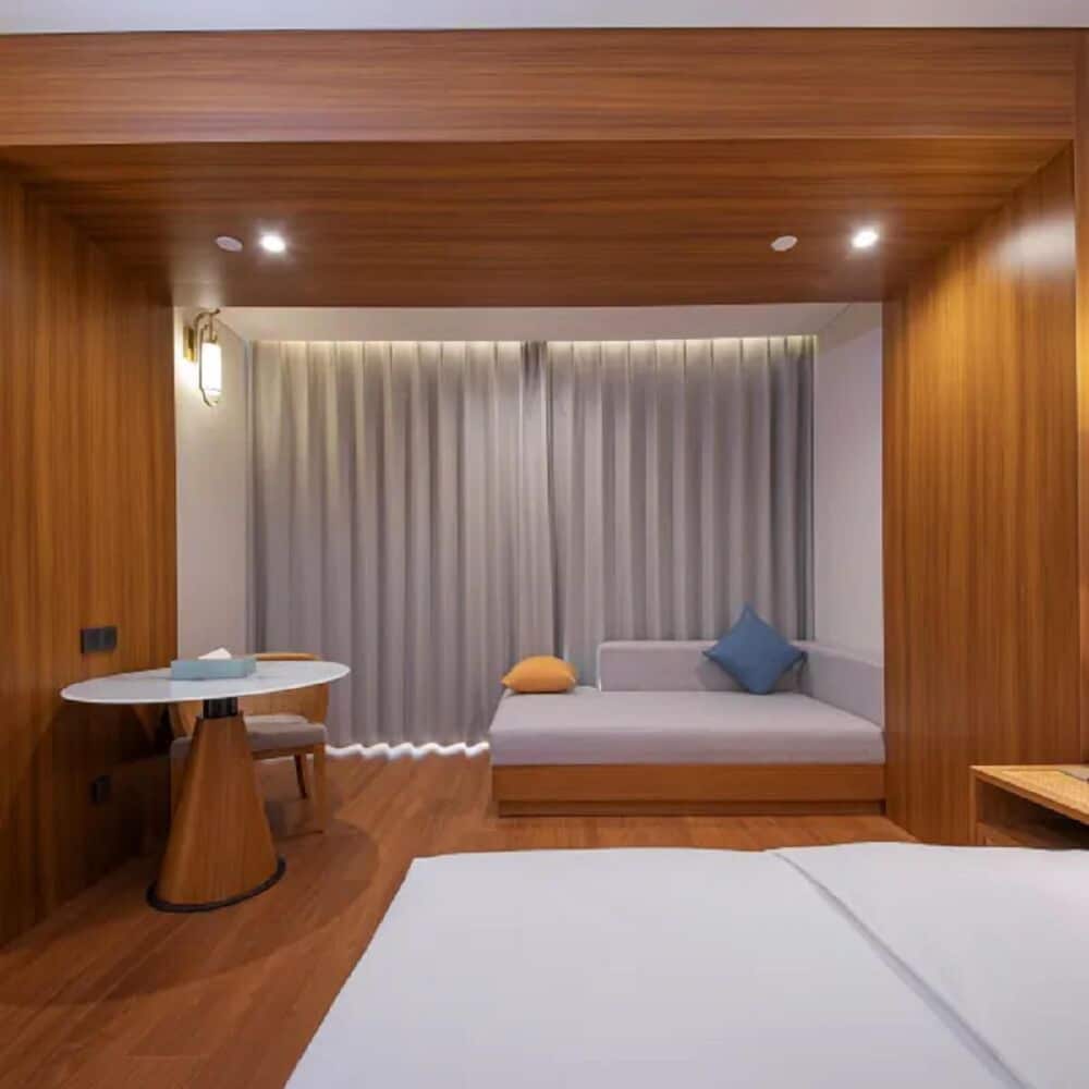 Room, 1 King Bed, Mobility Accessible, Non Smoking