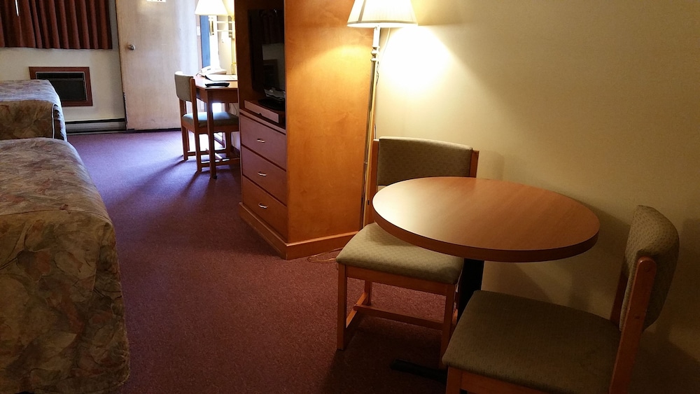 Double Room, 2 Queen Beds photo 1