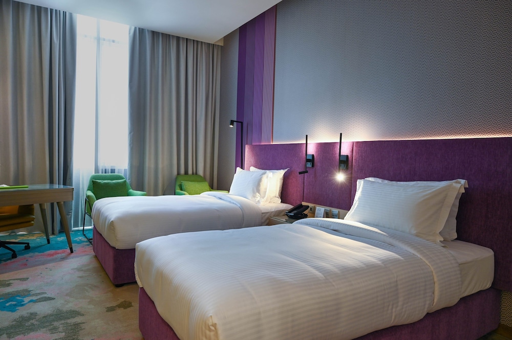 Room, 2 Twin Beds, Smoking, City View photo 3