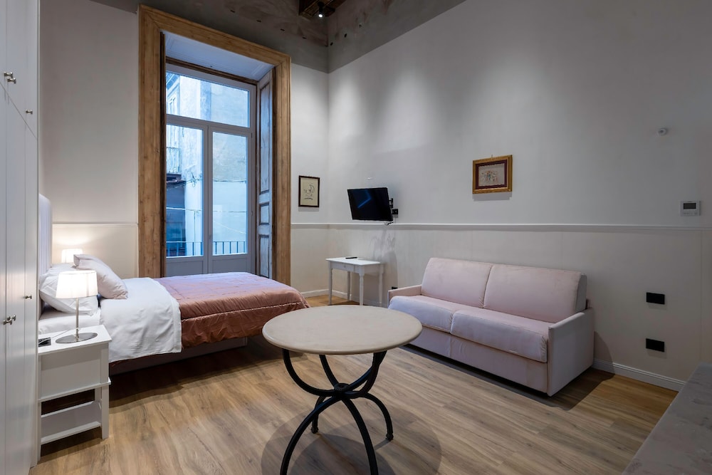 Junior Studio Suite, Annex Building
