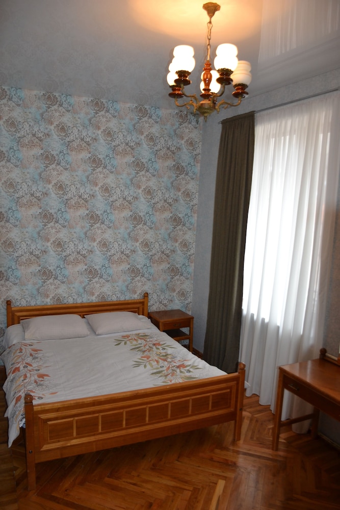 Double Room, Shared Bathroom photo 3
