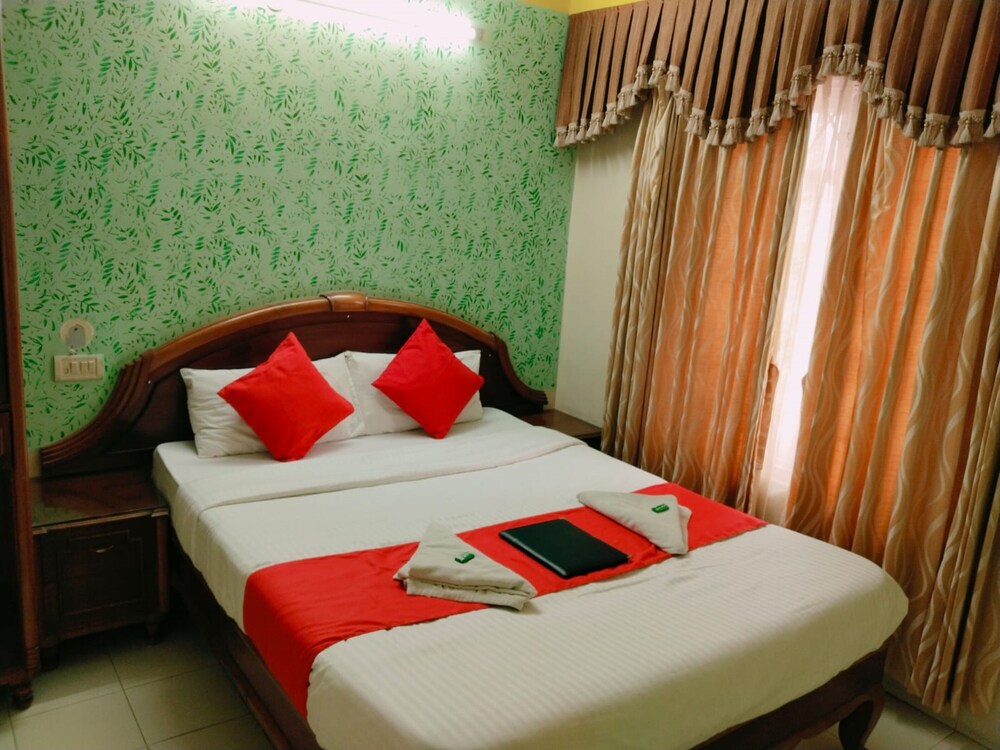 Executive Room, City View