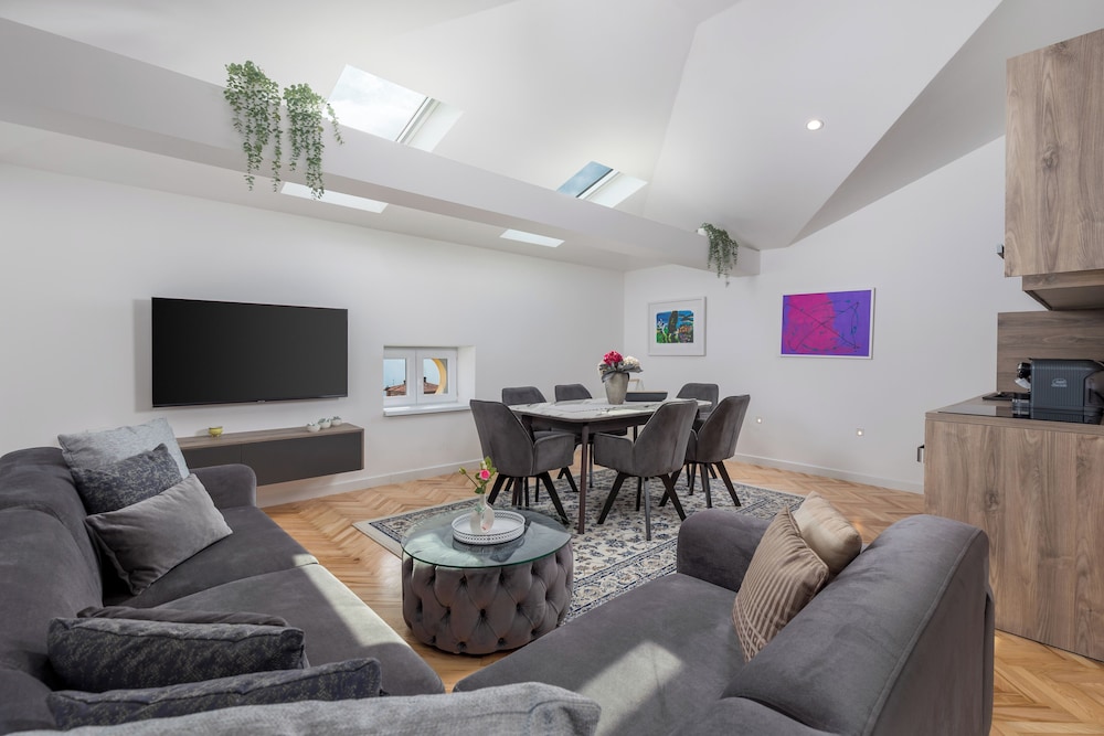 Premium Apartment, Beach View