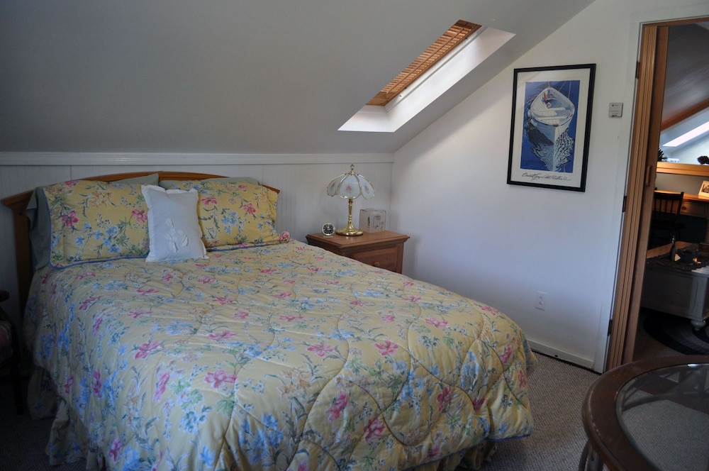Apartment, 1 Queen Bed with Sofa bed photo 1