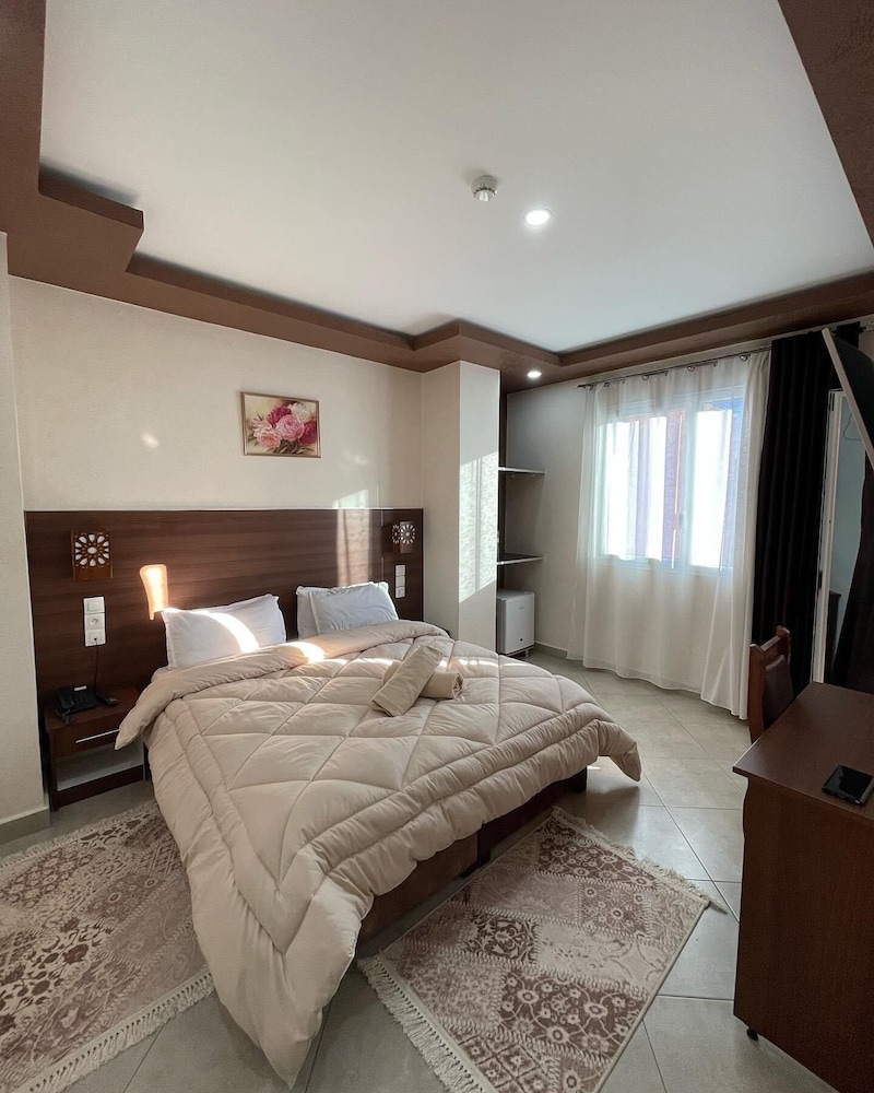 Deluxe Double Room, City View photo 1