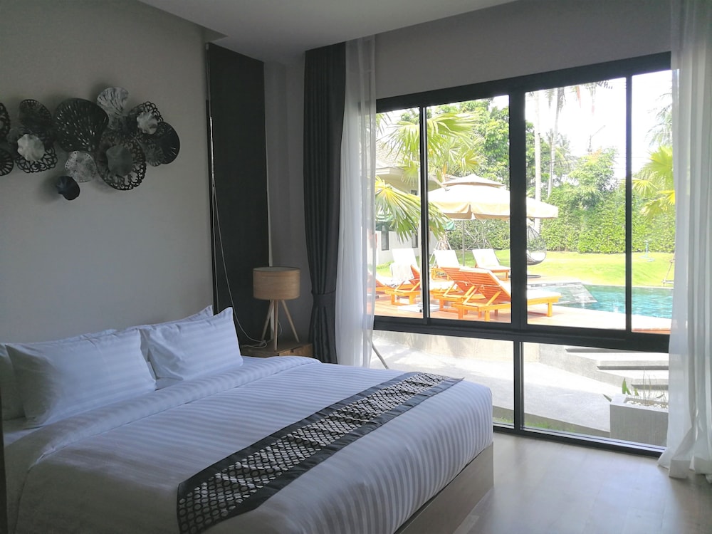 1-Bedroom Villa photo 1