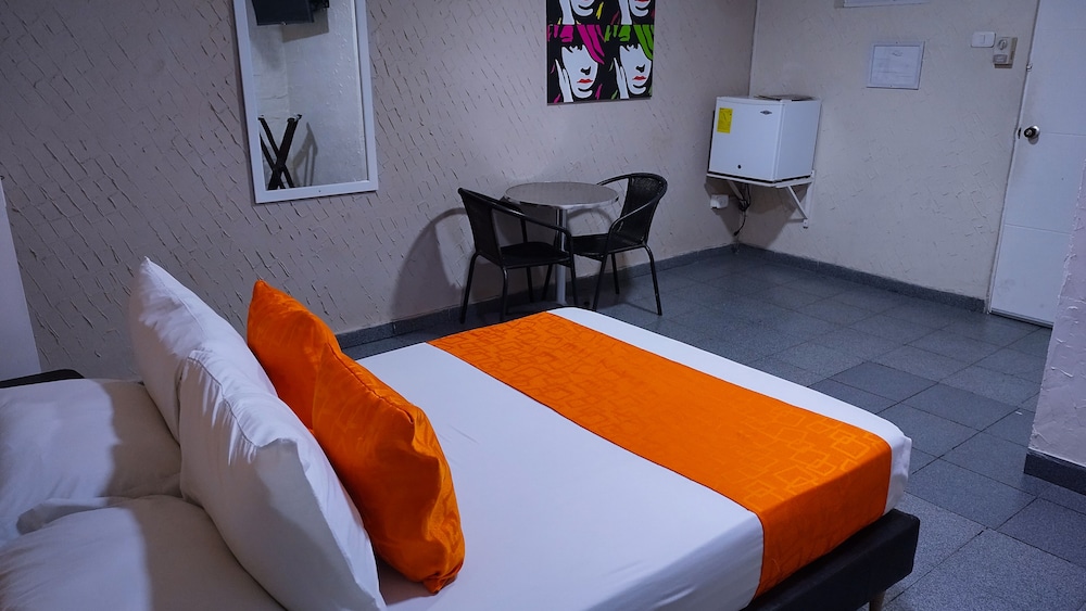Studio Suite photo 1