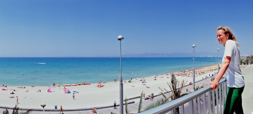 Twin Room, Balcony, Sea View photo 2
