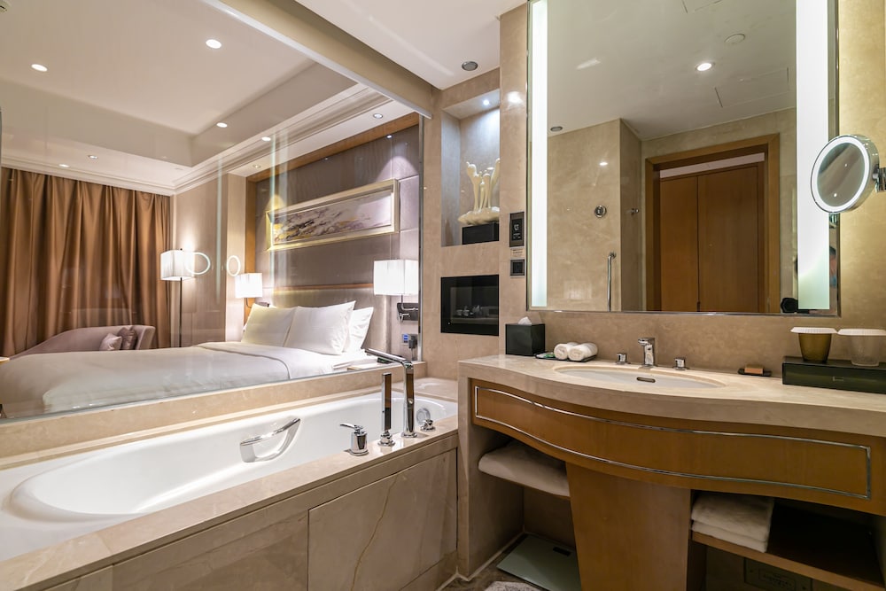 King, Executive Room, Club Lounge Access
