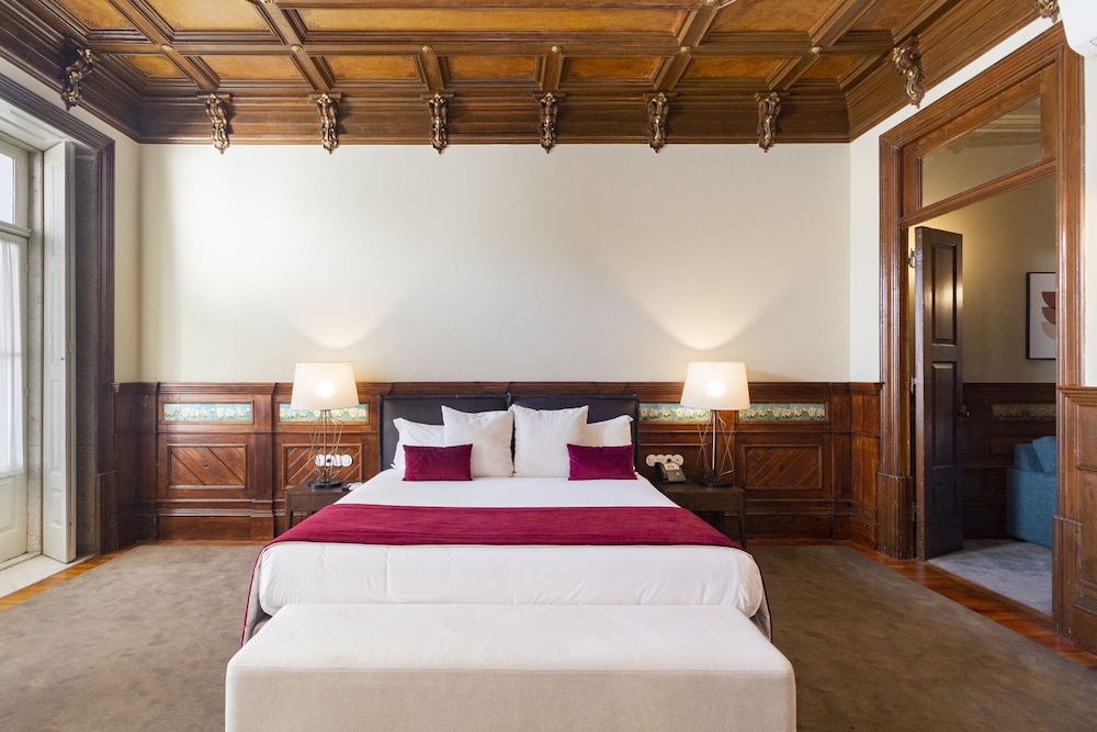 Master Suite with Garden View - Photo 1