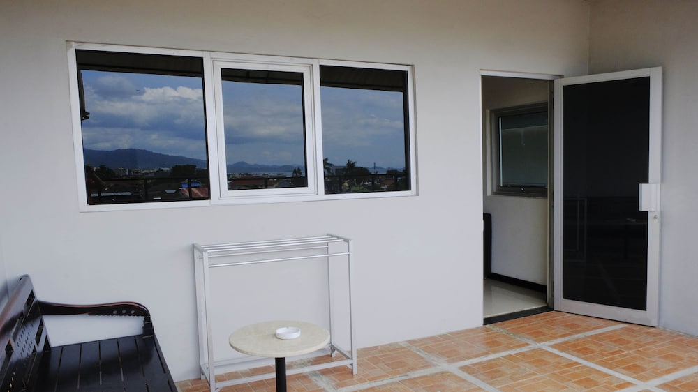 Family Suite photo 2