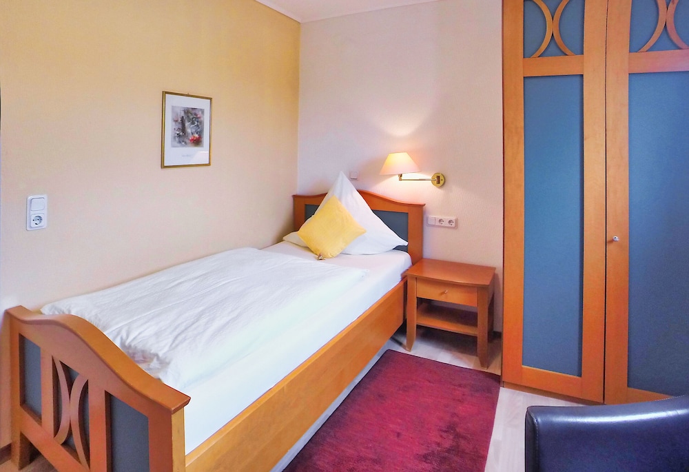 Standard Single Room photo 2