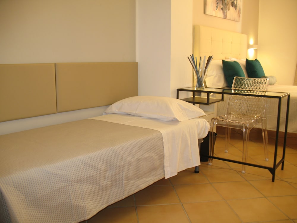 Classic Triple Room, Terrace