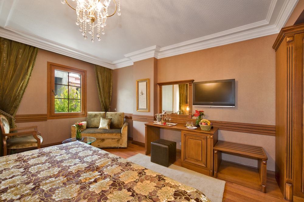 Superior Triple Room, Sea View photo 1