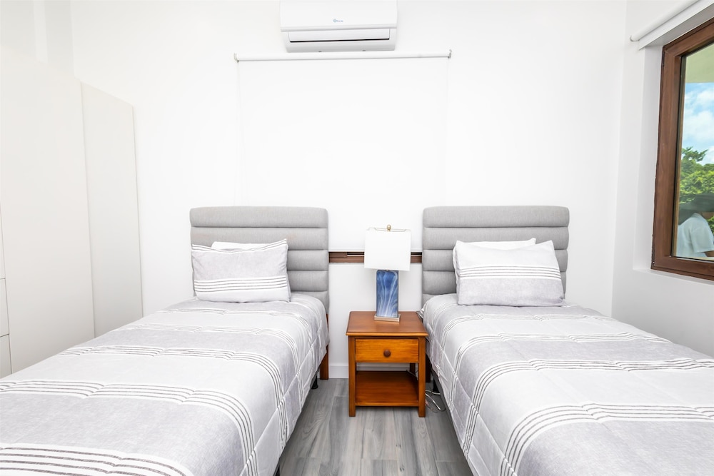 Family Condo (Suite) - Photo 5