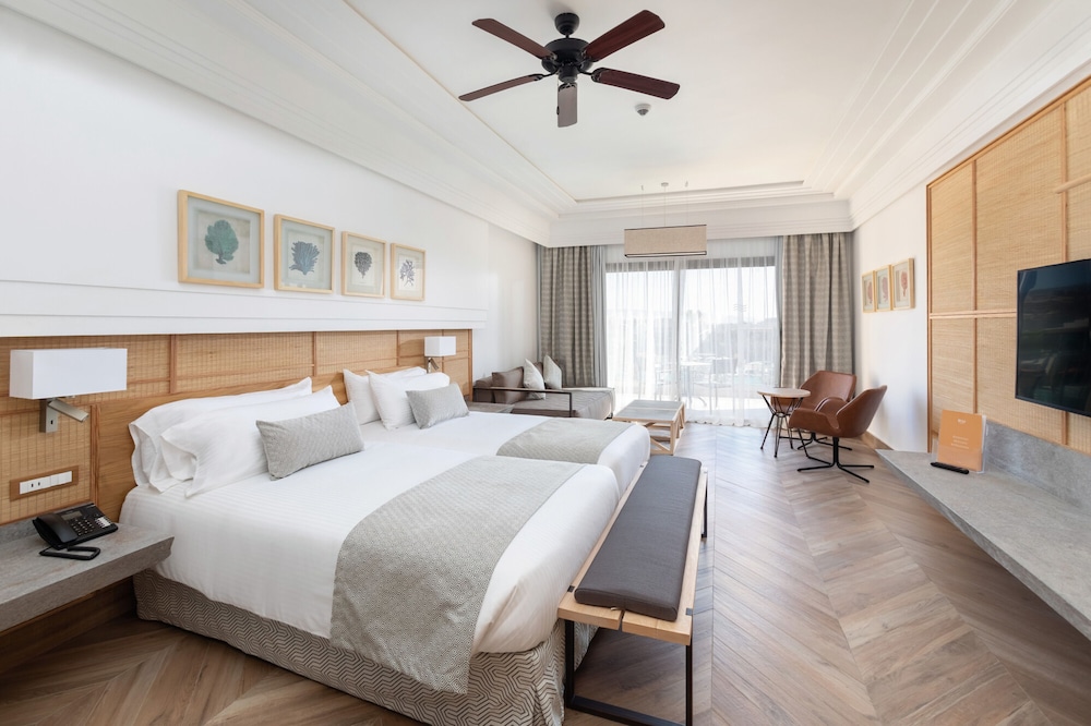 Standard Double Room, Balcony, Sea View - Photo 4