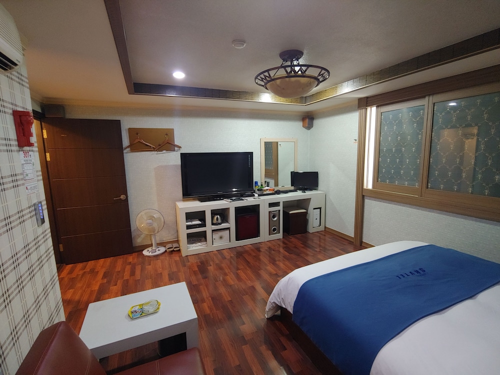 Standard Room - Photo 4