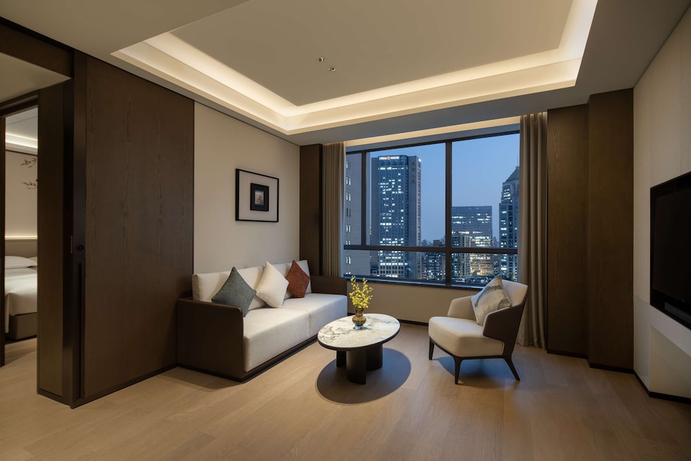 Premium Suite, 1 King Bed (Yuexiu)