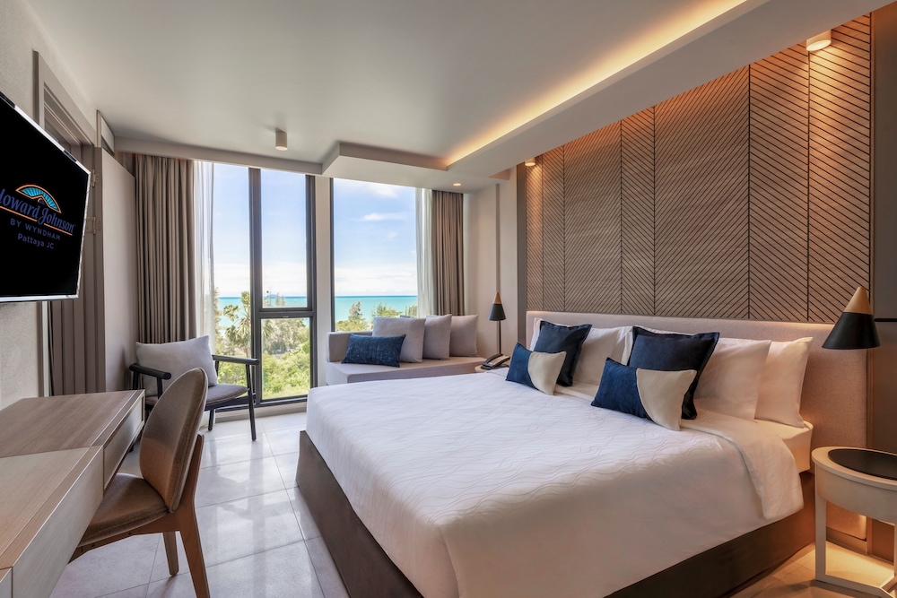 Superior King Room - Photo 1