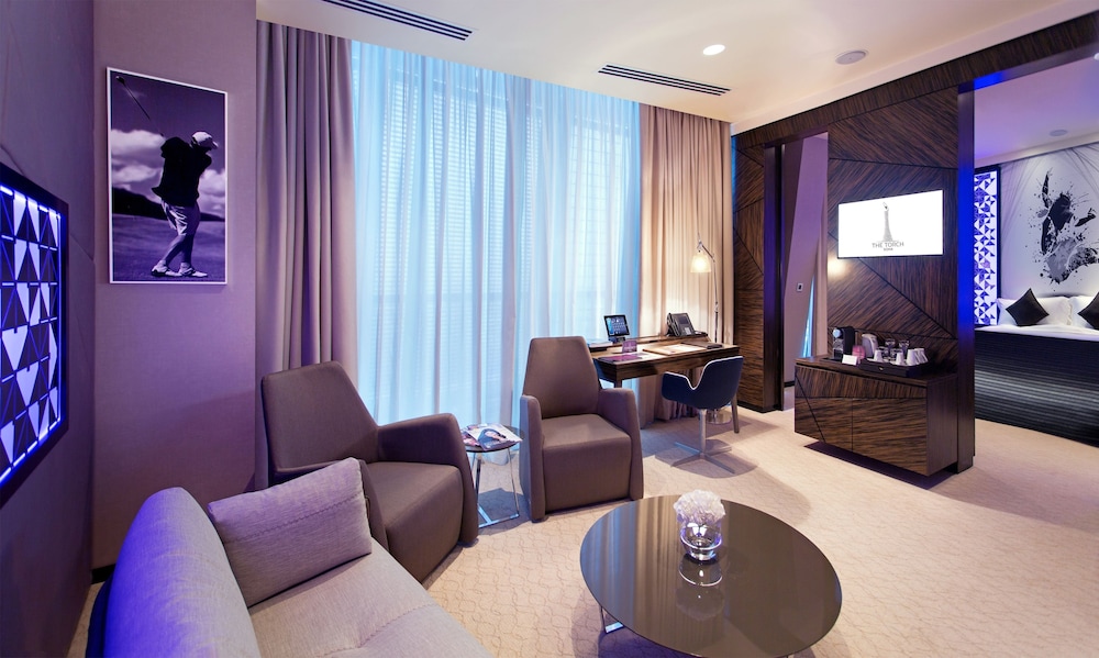 Junior Single Suite