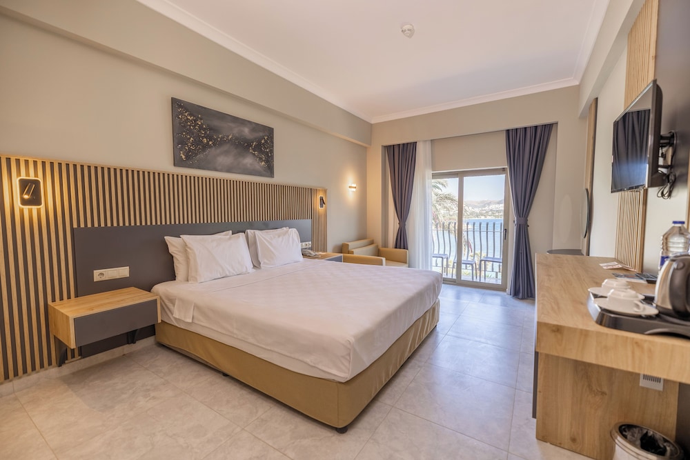 Club Room, Sea View photo 3