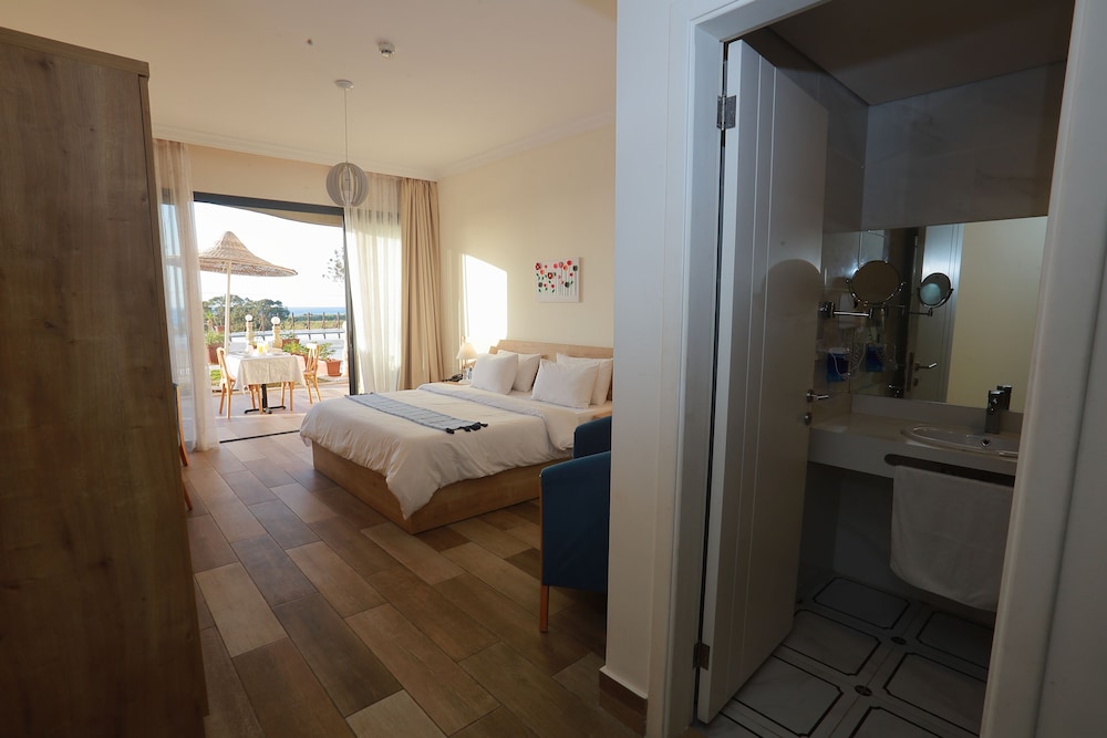 Executive Room photo 2