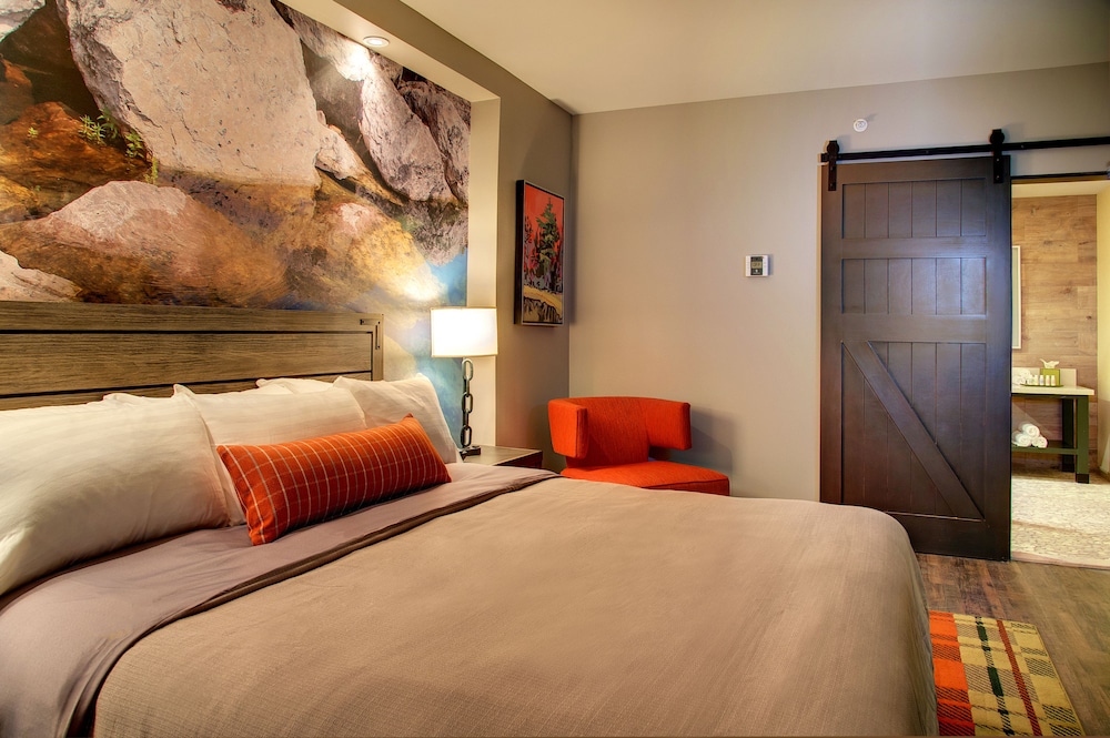 Standard Room, 2 Queen Beds, Bay View photo 2