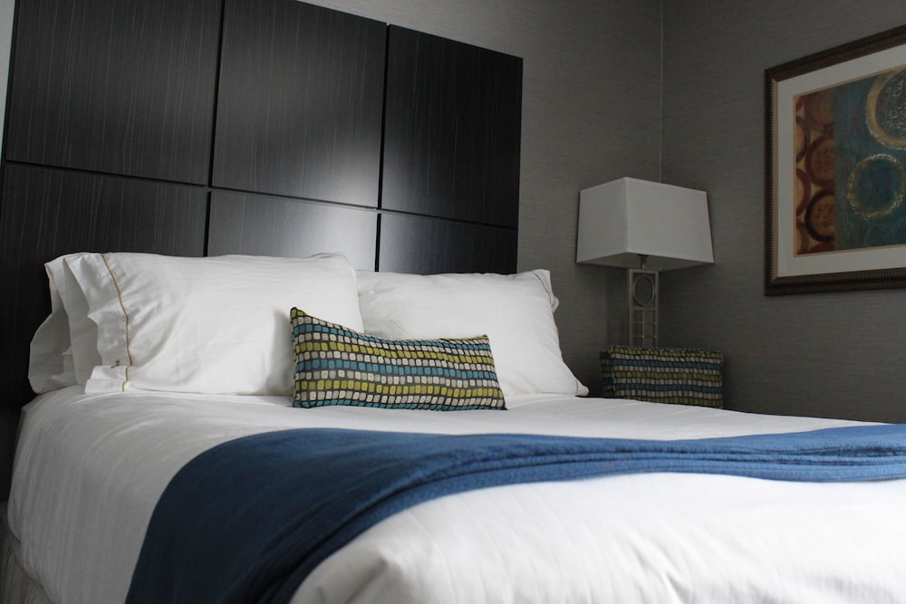 Standard Room, 1 King Bed (LEISURE) - Photo 2