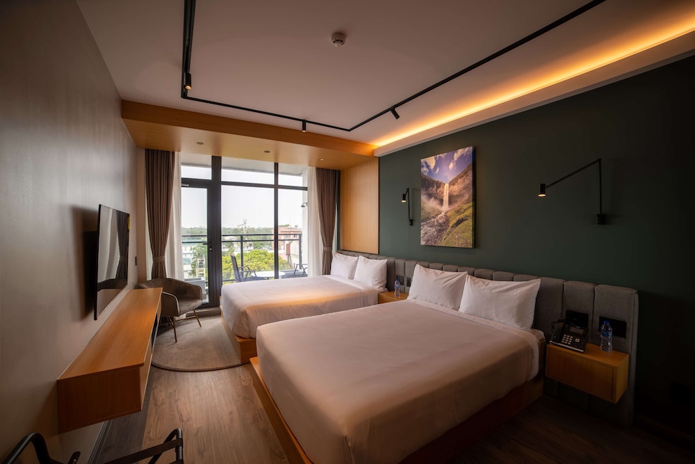 Standard Room, 2 Queen Beds, Non Smoking