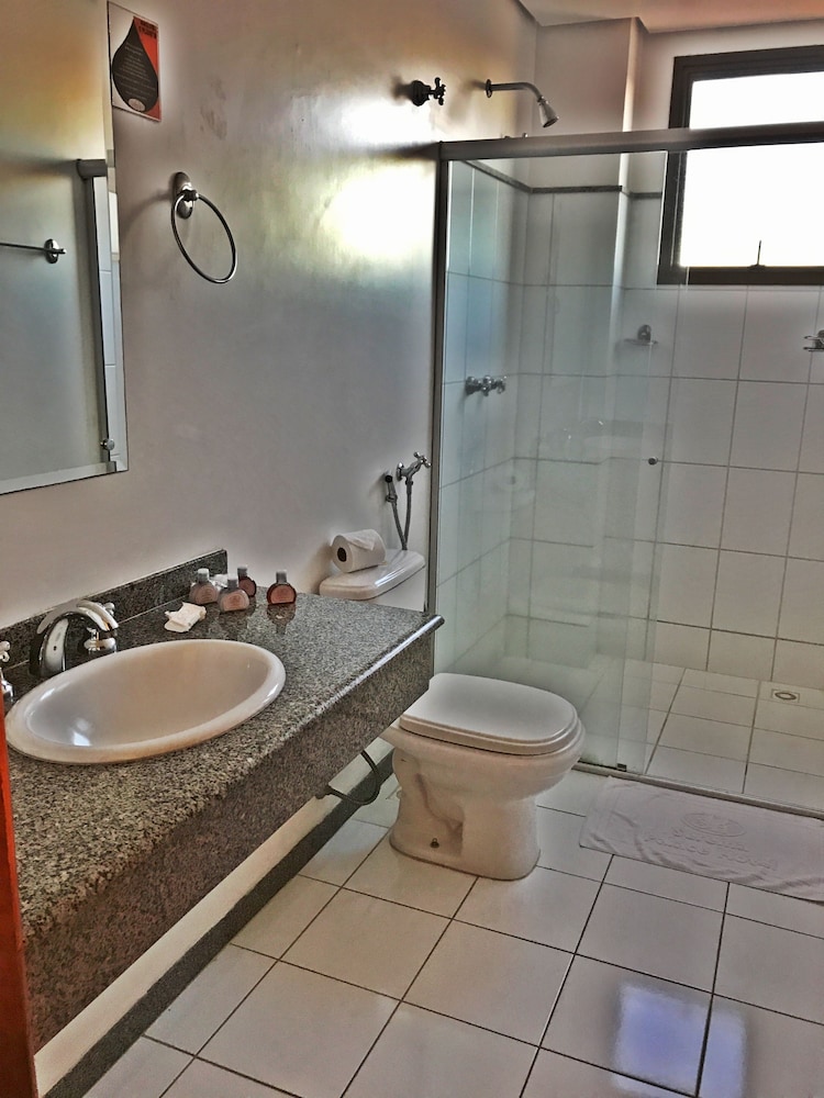 Deluxe Triple Room photo 3