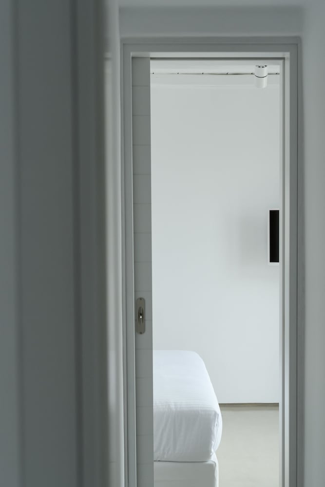 Panoramic Suite, Sea View - Photo 7