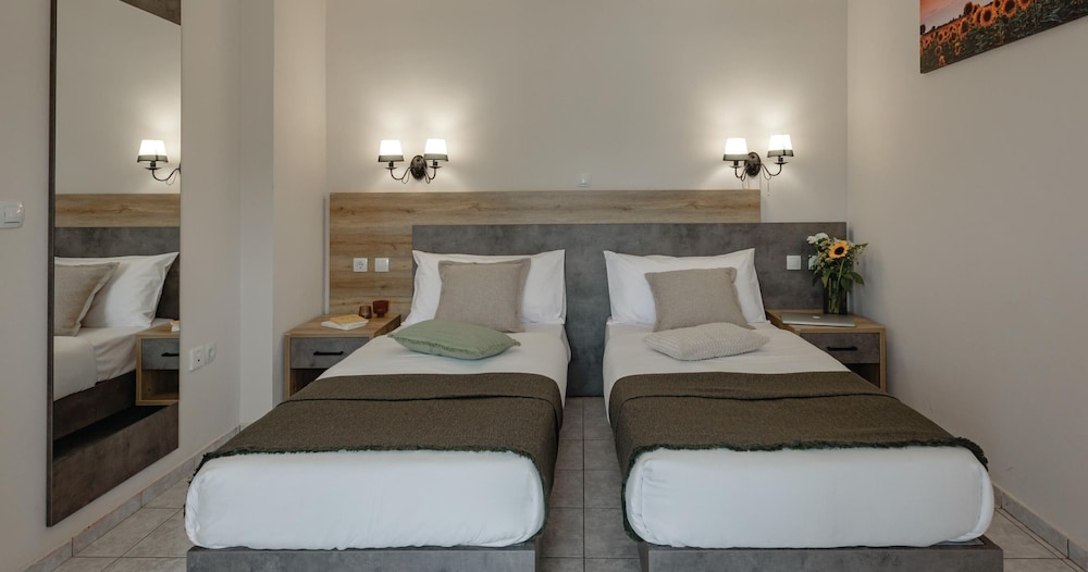 Superior Apartment, Multiple Beds, City View (Third Floor, Zilean D9)