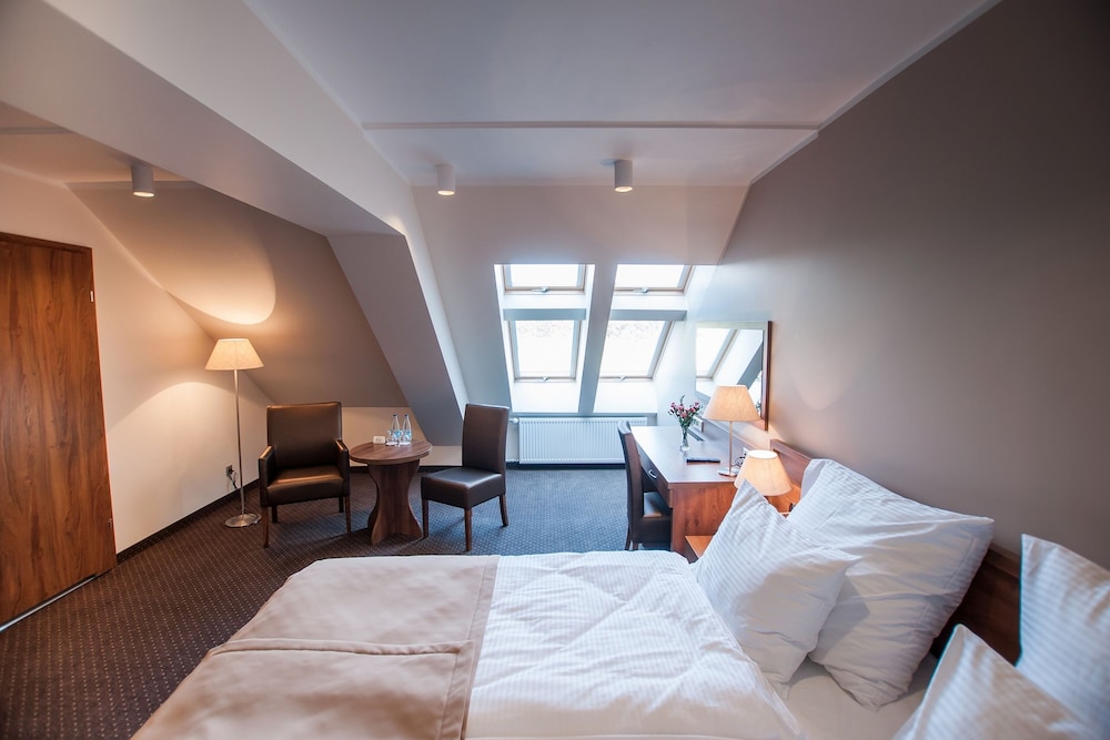 Superior Double or Twin Room photo 1