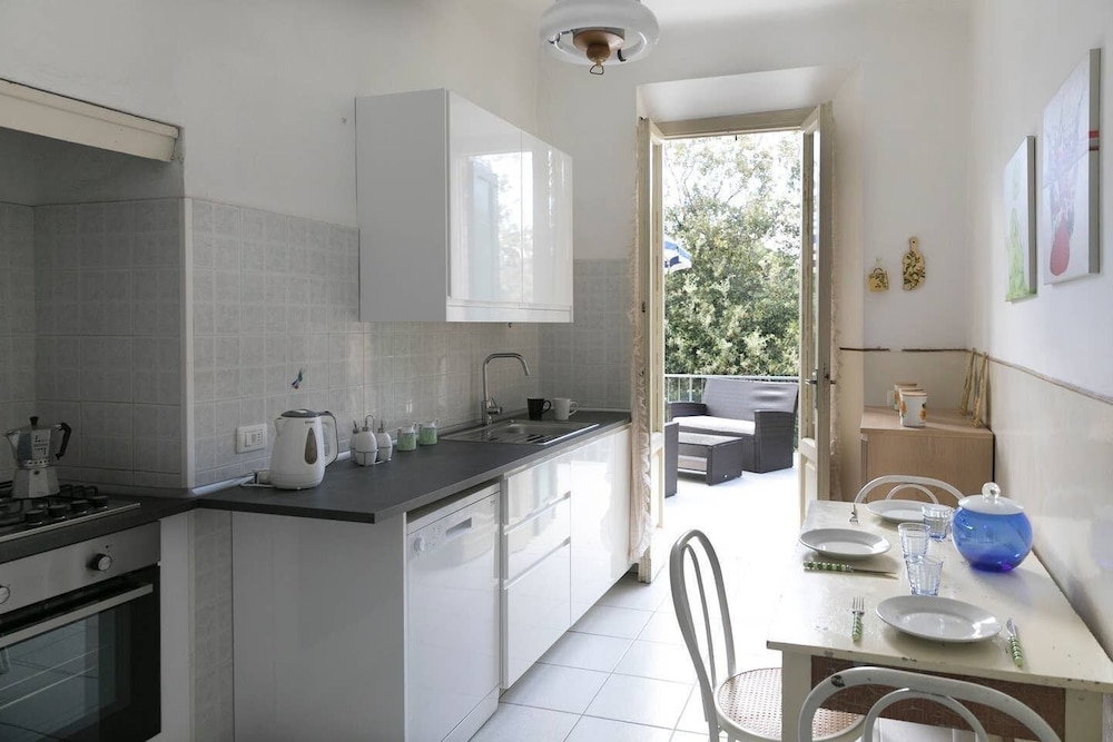 Villa, 3 Bedrooms, Terrace photo 2