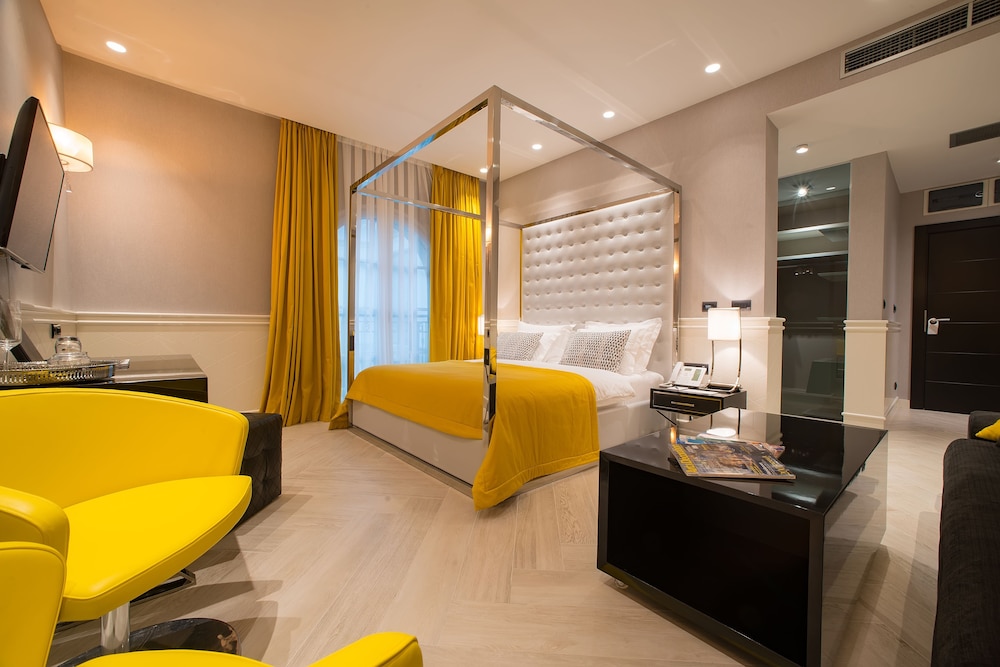 Standard Double Room - Photo 4