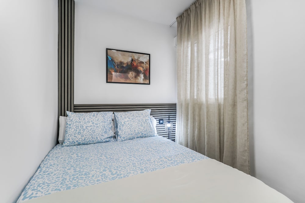 Apartment, 2 Bedrooms, City View