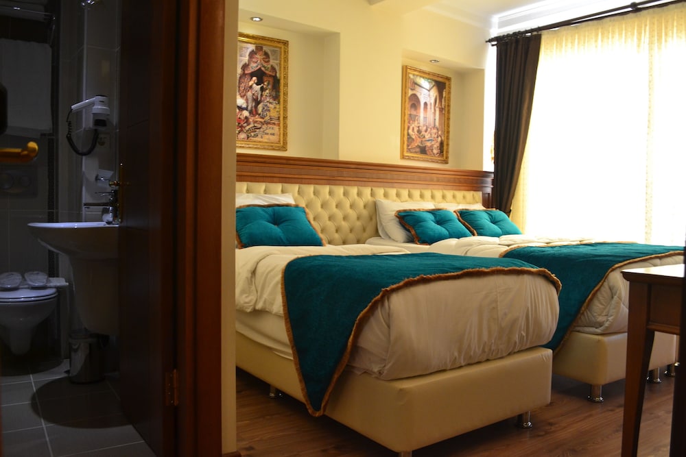 Triple Room photo 2