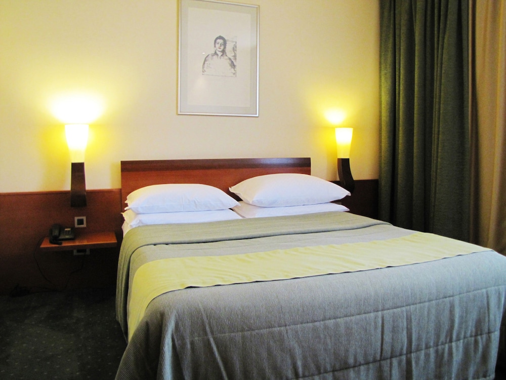 Double Room Single Use