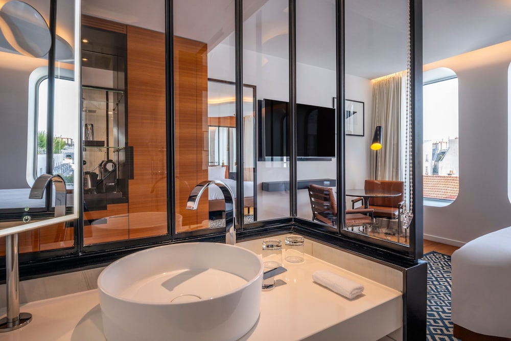 Chambre, 1 grand lit, non-fumeurs, vue ville
