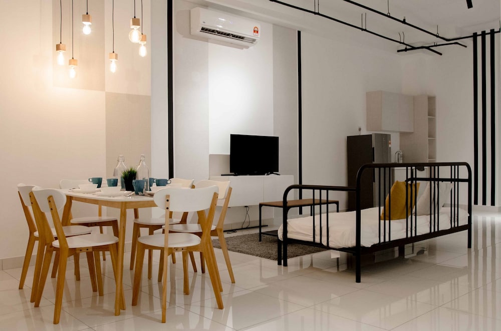 Two-Bedroom Suite